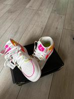 Air Jordan 1 Mid - Kleurrijke Sneakers, Kleding | Dames, Ophalen, Overige kleuren, Nieuw, Sneakers of Gympen