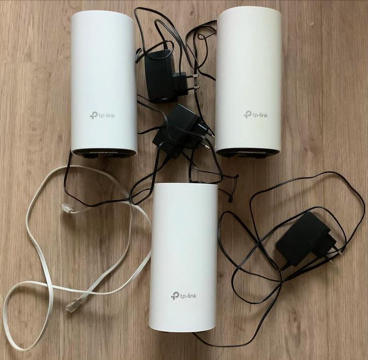 TP-Link Deco M4 - 3 Wifi Versterkers + Internetkabel, Computers en Software, Routers en Modems, Zo goed als nieuw, Router, Ophalen of Verzenden