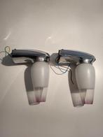 2 Metalen wandlampen met glazen kapjes - Badkamer geschikt,, Huis en Inrichting, Lampen | Wandlampen, Ophalen of Verzenden, Gebruikt