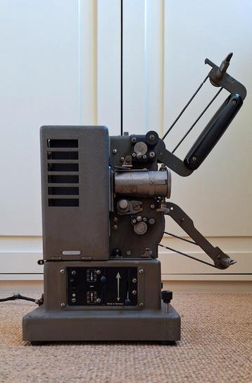 Siemens 16 mm filmprojector