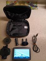 Tom Tom via 135 M Europa met Bluetooth / handsfree bellen., Auto diversen, Autonavigatie, -, -, Ophalen of Verzenden, Zo goed als nieuw