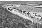 950718	Katwijk aan Zee	strand	1952	Gelopen met postzegel, Verzamelen, Ansichtkaarten | Nederland, Ophalen of Verzenden, 1940 tot 1960
