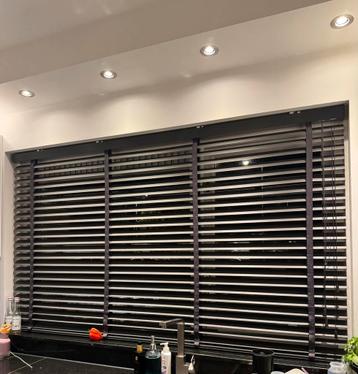 Brede aluminium jaloeziën antraciet 194x115 cm beschikbaar voor biedingen