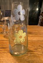 Vaas, geëmailleerde bloemen  ,Handmade, 22 cmV, intage 22 cm, Ophalen of Verzenden