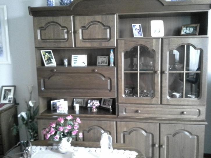 Gratis. Eiken kast. In goede staat., Huis en Inrichting, Kasten | Wandmeubels, Gebruikt, 150 tot 200 cm, 150 tot 200 cm, 25 tot 50 cm