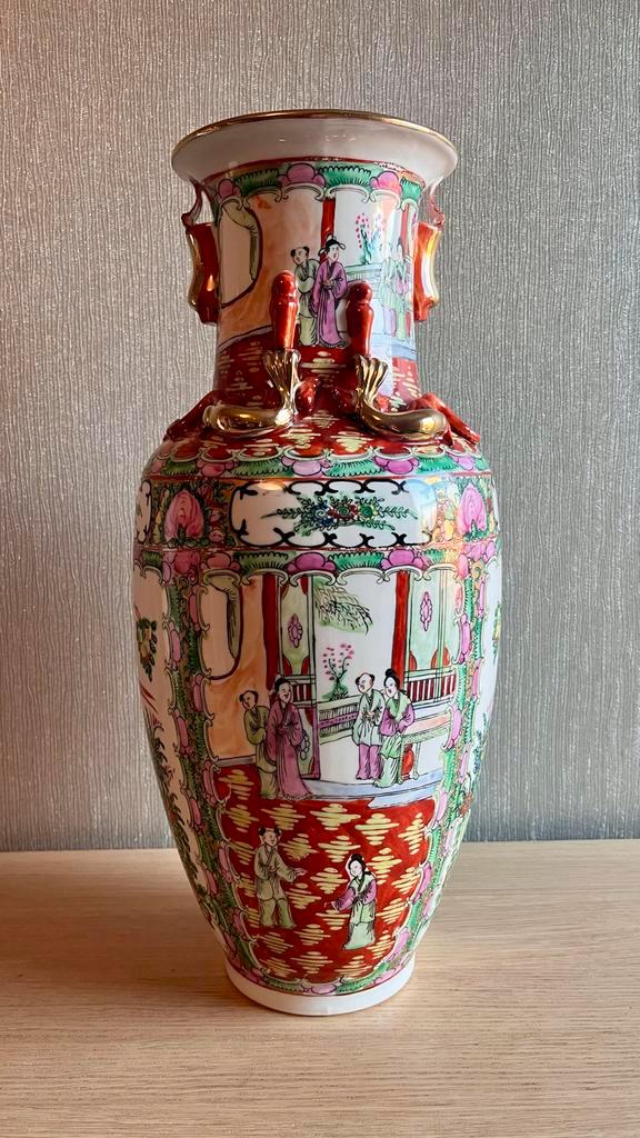 Chinese Canton Porseleinen Vaas - Handbeschilderd, Antiek en Kunst, Antiek | Vazen, Ophalen of Verzenden