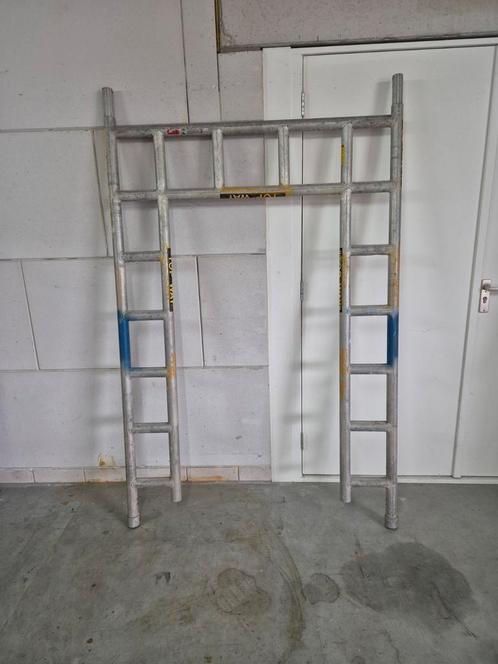 Doorloop frames stoep frames doorloop jukken, Doe-het-zelf en Verbouw, Steigers, Gebruikt, 5 meter of hoger, Ophalen