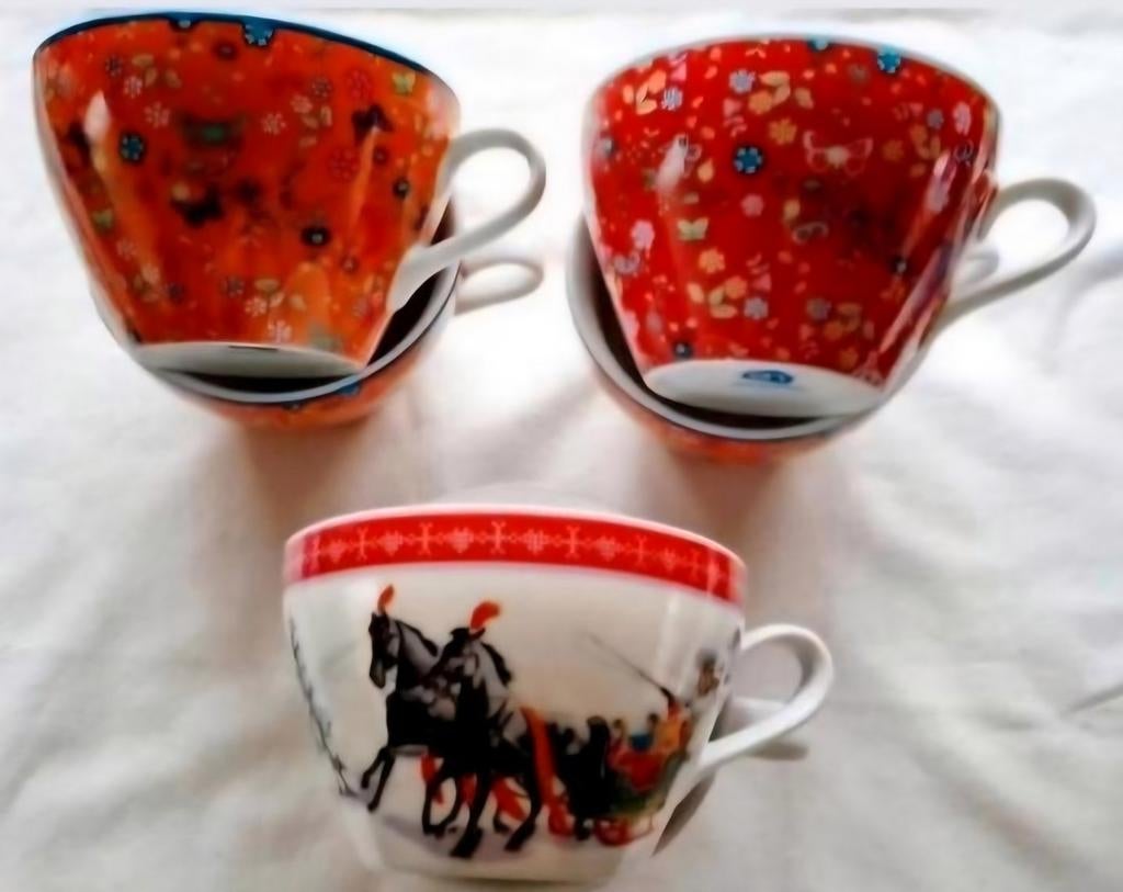 AH grote blauwe witte soepkommen kommen mok bordje kerst, Antiek en Kunst, Antiek | Servies los, Ophalen of Verzenden