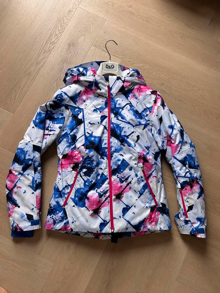 Women’s Spyder Ski Outfit -Size 8 (Ita 44), Kleding | Dames, Wintersportkleding, Zo goed als nieuw, Pak, Maat 42/44 (L), Ophalen