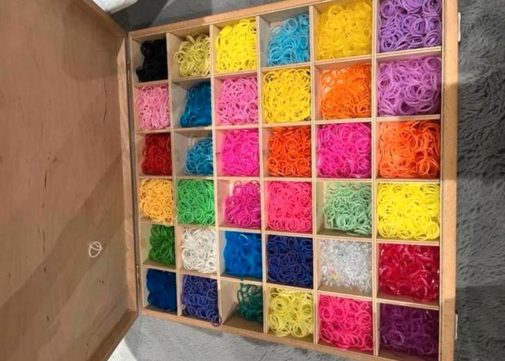 Loom band set, Hobby en Vrije tijd, Kralen en Sieraden maken, Zo goed als nieuw, Ophalen of Verzenden