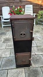 Oude antieke potkachel, Huis en Inrichting, Kachels, Potkachel, Gebruikt, Ophalen of Verzenden, Vrijstaand