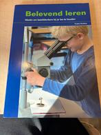 Tineke Verdoes - Belevend leren, Ophalen of Verzenden, Zo goed als nieuw, Tineke Verdoes