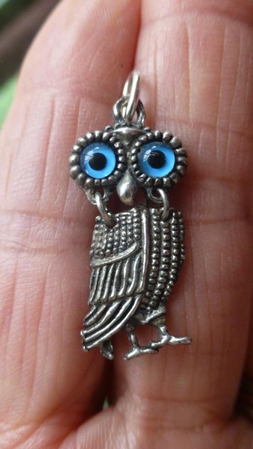 Zilveren Hangertje Minerva UIL 925 Glazen Oogjes, Sieraden, Tassen en Uiterlijk, Antieke sieraden, Hanger, Zilver, Verzenden