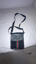Gucci Tas & The North Face Pet, Zwart, Zo goed als nieuw, Leer, Ophalen