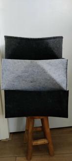 3 vilten manden, Ophalen, Zo goed als nieuw, Rechthoekig, Riet