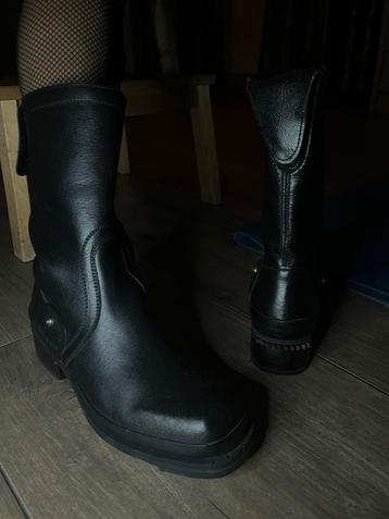 Dsquared2 Zwarte Laarzen - Maat 37.5 beschikbaar voor biedingen