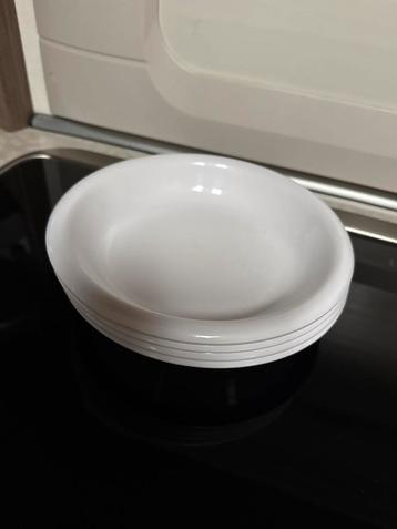 Compleet Campingservies - 28 Delig beschikbaar voor biedingen