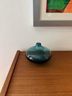 Blauw glazen vaas, Antiek en Kunst, Antiek | Vazen, Ophalen of Verzenden