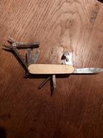 Victorinox mechanic daily custom messing, Ophalen of Verzenden, Overige soorten, Nederland, Mes of Dolk