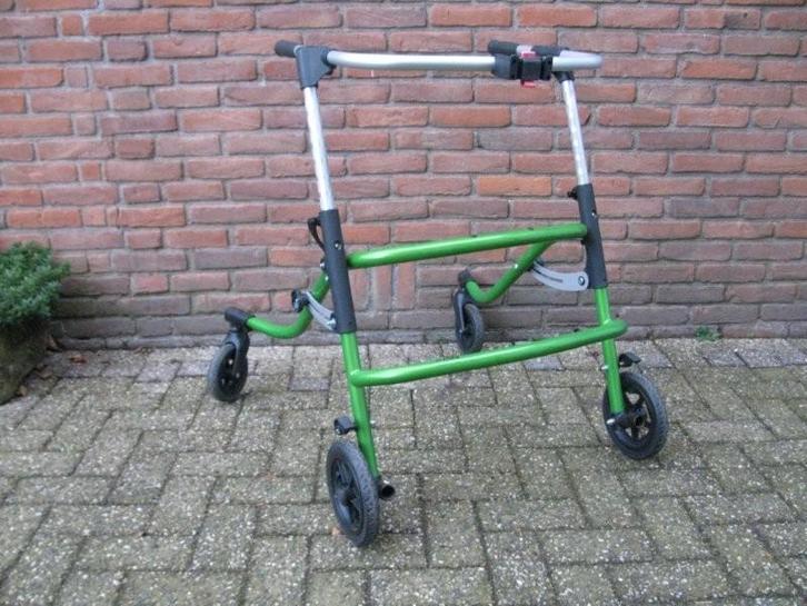 Speciale rollator Otto Bock hoge stand 86cm lage stand 64cm, Diversen, Rollators, Zo goed als nieuw, Opvouwbaar, Ophalen of Verzenden