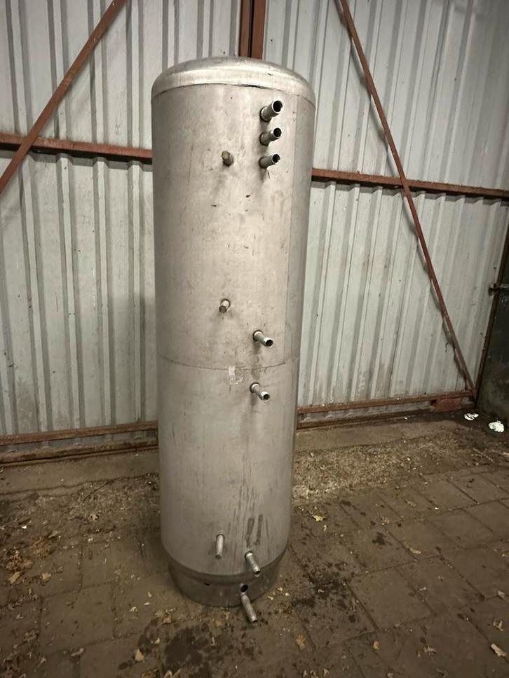 RVS Opslagtank – 700 Liter – met 2 32 mm Warmtewisselaars, Doe-het-zelf en Verbouw, Geisers en Boilers, Zo goed als nieuw, Boiler