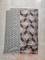 Mooie sjaal beige roze grijs (dubbel gevouwen op foto), Kleding | Dames, Mutsen, Sjaals en Handschoenen, Ophalen of Verzenden