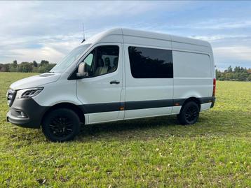 Mercedes-Benz Sprinter 319 L2H2 V6, 6- pers Dubbelcabine Mbu beschikbaar voor biedingen