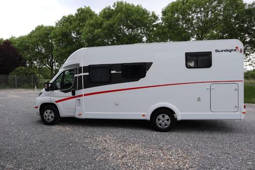 camper Sunlight T69  met hefbed en dakairco, Caravans en Kamperen, Campers, Bedrijf, tot en met 4, Half-integraal, Sunlight, Diesel