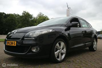 Renault Megane Estate 1.5 dCi Bose ECC/NAVIGATIE/PDC beschikbaar voor biedingen