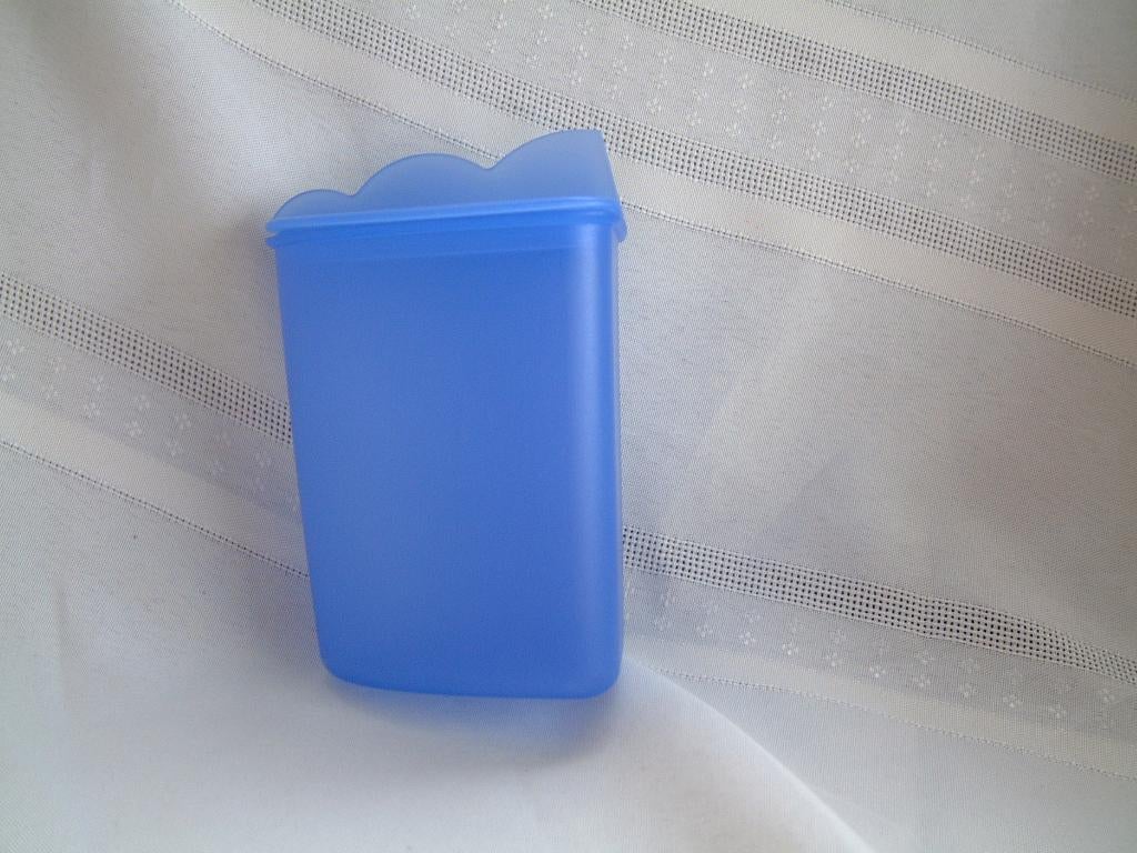 tupperware blauw potje met deksel 350 ML, Huis en Inrichting, Keuken | Tupperware, Ophalen of Verzenden, Zo goed als nieuw, Blauw