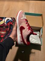 Nike Dunk strange love maat 45, Nike SB, Overige kleuren, Verzenden, Sneakers of Gympen