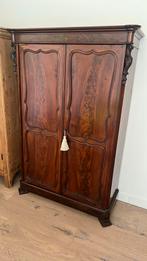 Antieke mahoniehout kast 120cm b x 40 cm d x 160cm hoog, Antiek en Kunst, Ophalen