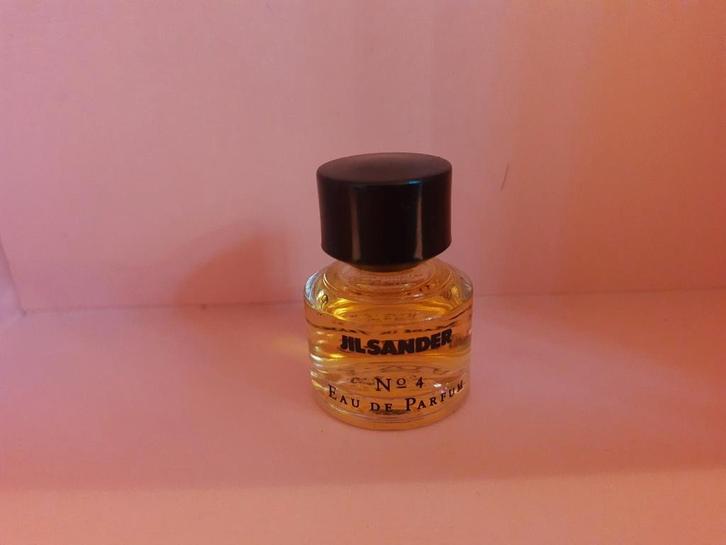Parfum miniatuur Jil Sander No 4 edp, Verzamelen, Parfumverzamelingen, Zo goed als nieuw, Miniatuur, Gevuld, Ophalen of Verzenden