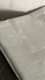Mooie wit tafellaken met sneeuwvlokken 150cmx210cm, Ophalen, Zo goed als nieuw, Rechthoek, Binnen