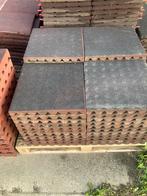 46 vochtdoorlatende rubberen tegels 50x50x4cm, Q, Q, Q