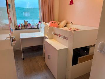 Halfhoogslaper beschikbaar voor biedingen