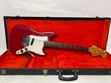 Fender Bronco 1976 - Dakota Red - with original case! beschikbaar voor biedingen