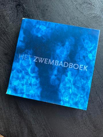 HET ZWEMBADBOEK beschikbaar voor biedingen