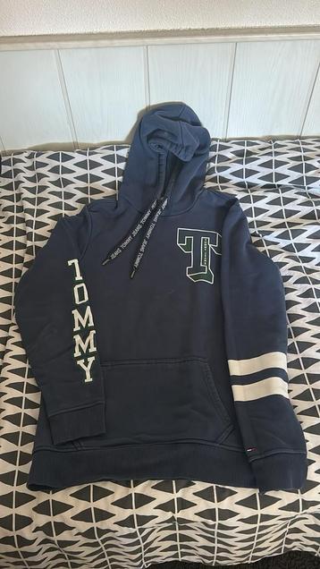 Tommy jeans hoodie donkerblauw maat M beschikbaar voor biedingen