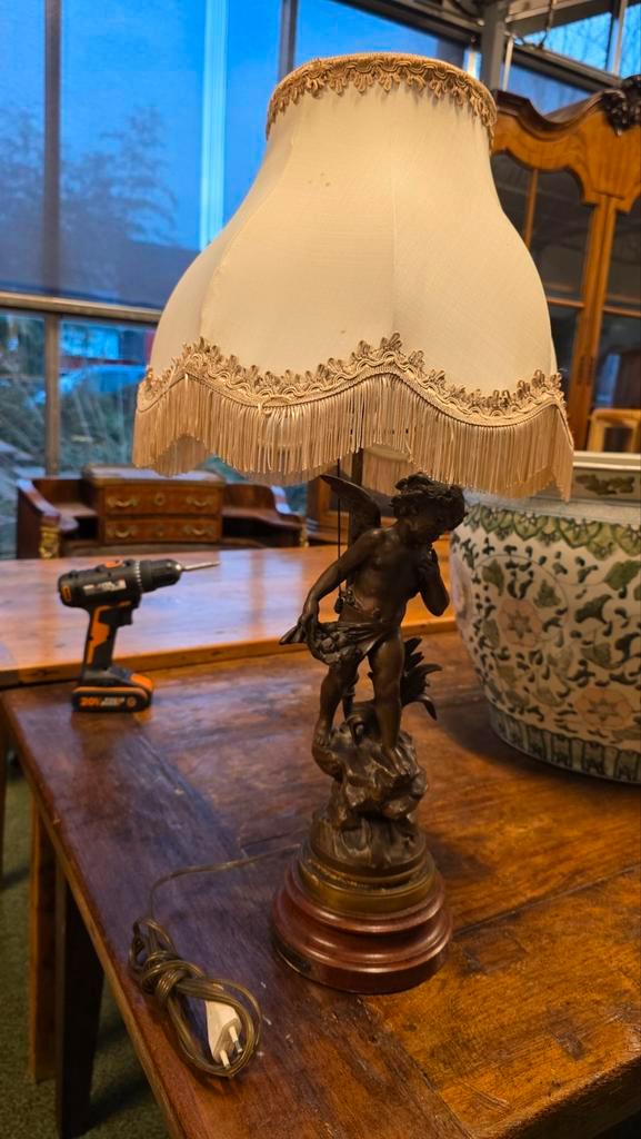 Antiek engelen beeld lamp, Antiek en Kunst, Antiek | Lampen, Ophalen