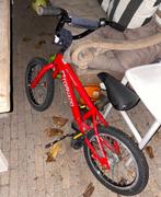 Rode crossfiets geschikt voor kind van 4 jaar, Fietsen en Brommers, Fietsen | Crossfietsen en BMX, Staal, Minder dan 16 inch, Gebruikt