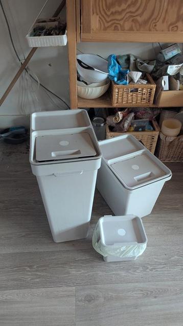 Set of 3 IKEA HÅLLBAR Recycling Bins with Lids – White beschikbaar voor biedingen