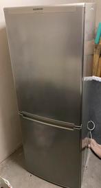 Smetvrije Siemens koelkast van keurige oma, Ophalen, Zonder vriesvak, 200 liter of meer, 160 cm of meer