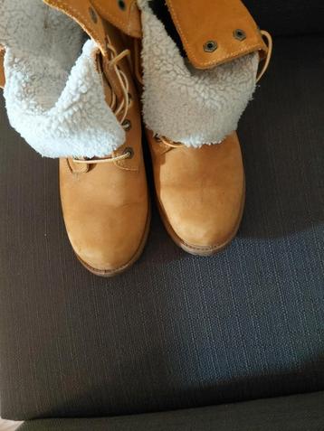 Timberland teddy boots  beschikbaar voor biedingen