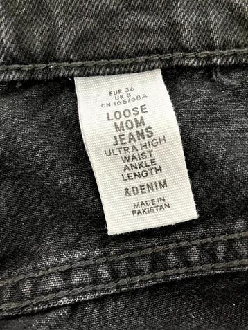 H&M loose fit mom jeans zwart met hoge taille beschikbaar voor biedingen