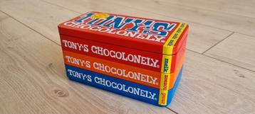 Tony Chocolony 3 in 1 blik. beschikbaar voor biedingen