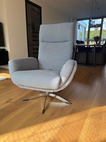 Blauwe fauteuil (Trendhopper)