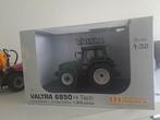 Valtra 6850 groen 1:32, Hobby en Vrije tijd, Modelauto's | 1:32, Ophalen of Verzenden, Zo goed als nieuw