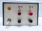 Gelijkstroom voeding | 24V / 3A en 12V / 1A | gebruikt, Hobby en Vrije tijd, Elektronica-componenten, Ophalen of Verzenden, Gebruikt
