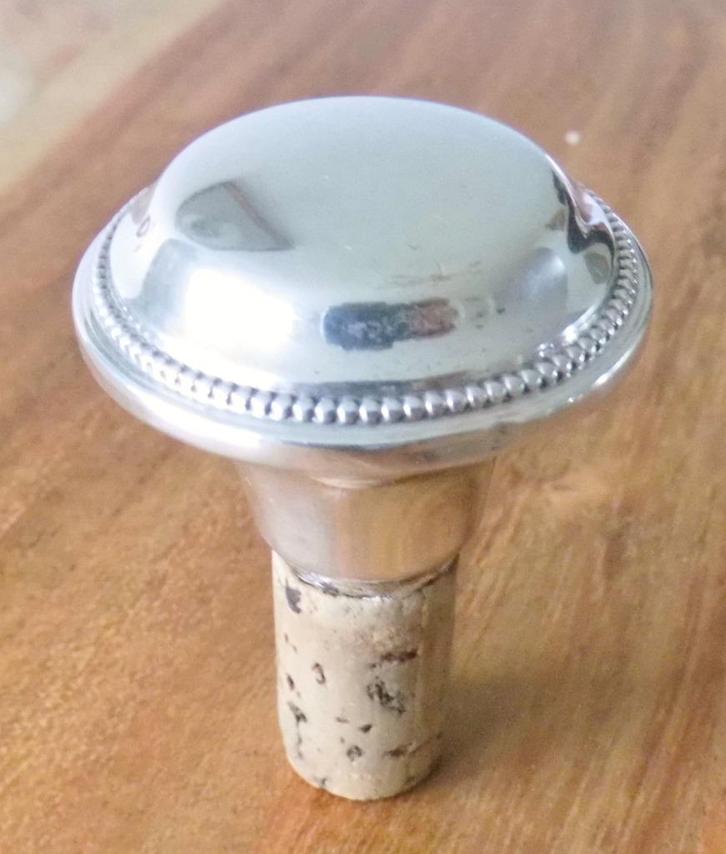 Antieke zilveren flessenstop., Antiek en Kunst, Antiek | Goud en Zilver, Zilver, Ophalen of Verzenden